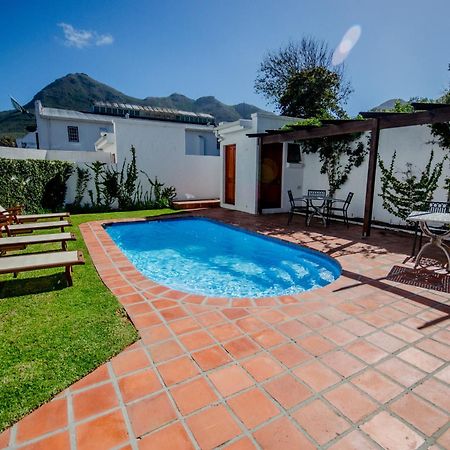 Noordhoek Village Hotel Exterior foto